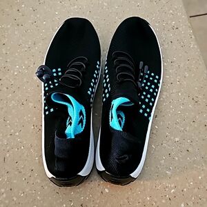 Omega Shoes size 8.5